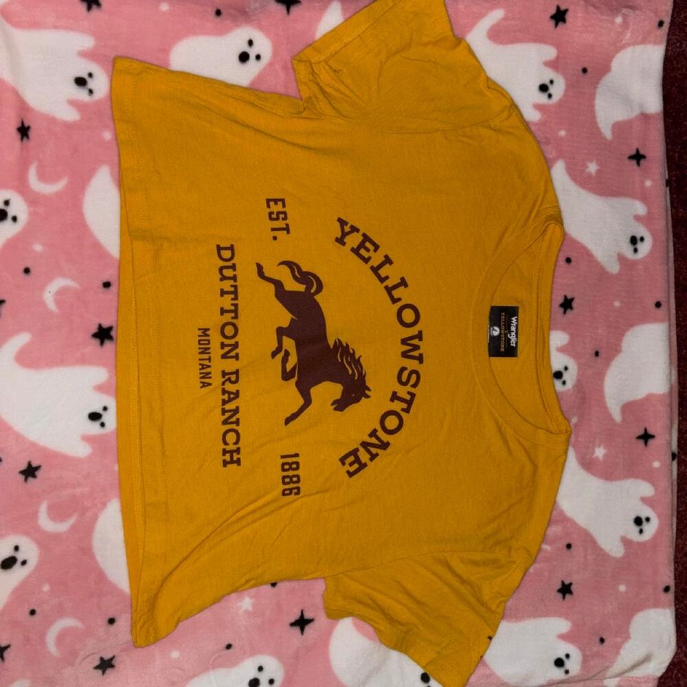 Yellow wrangler t shirt with brown